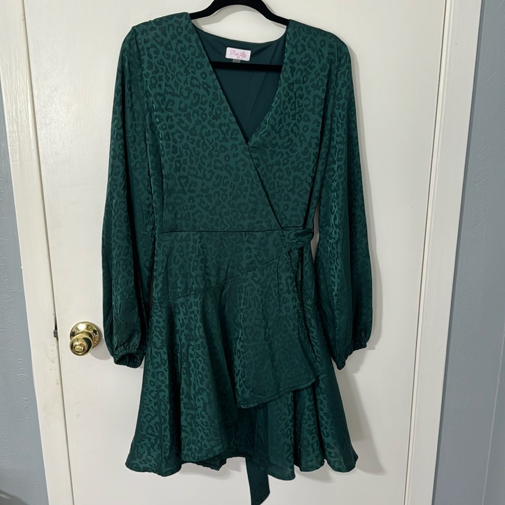 Pink Lily new without tags green cheetah wrap dress
